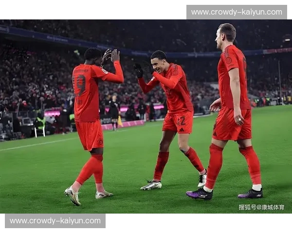 巴萨vs拜仁：巅峰对决，绿茵场上的史诗对决，精彩瞬间集锦！